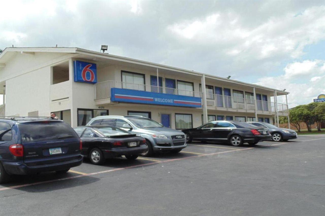 Motel 6 Denton, Tx - Unt ภายนอก รูปภาพ