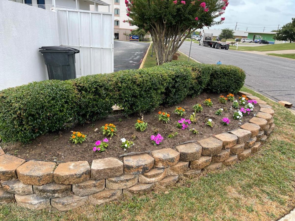 Motel 6 Denton, Tx - Unt ภายนอก รูปภาพ